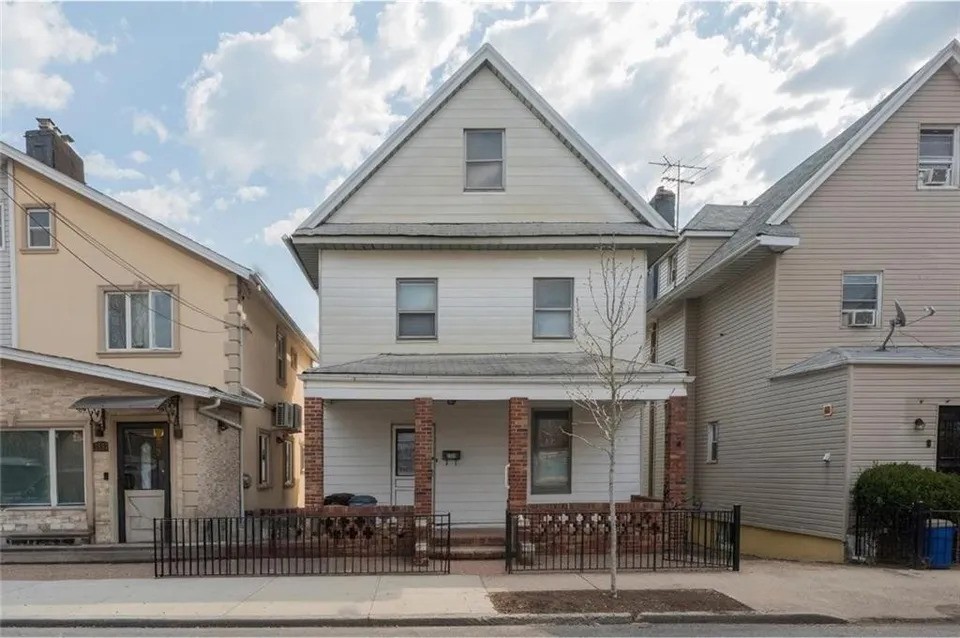 Fix & Flip: $850,000